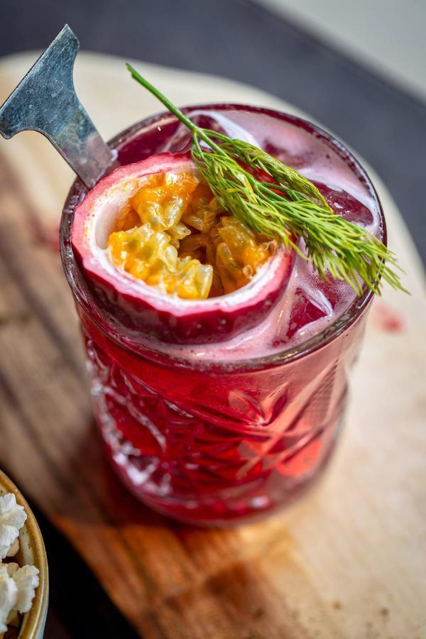 Hotel Restaurant Le Monetier エクステリア 写真