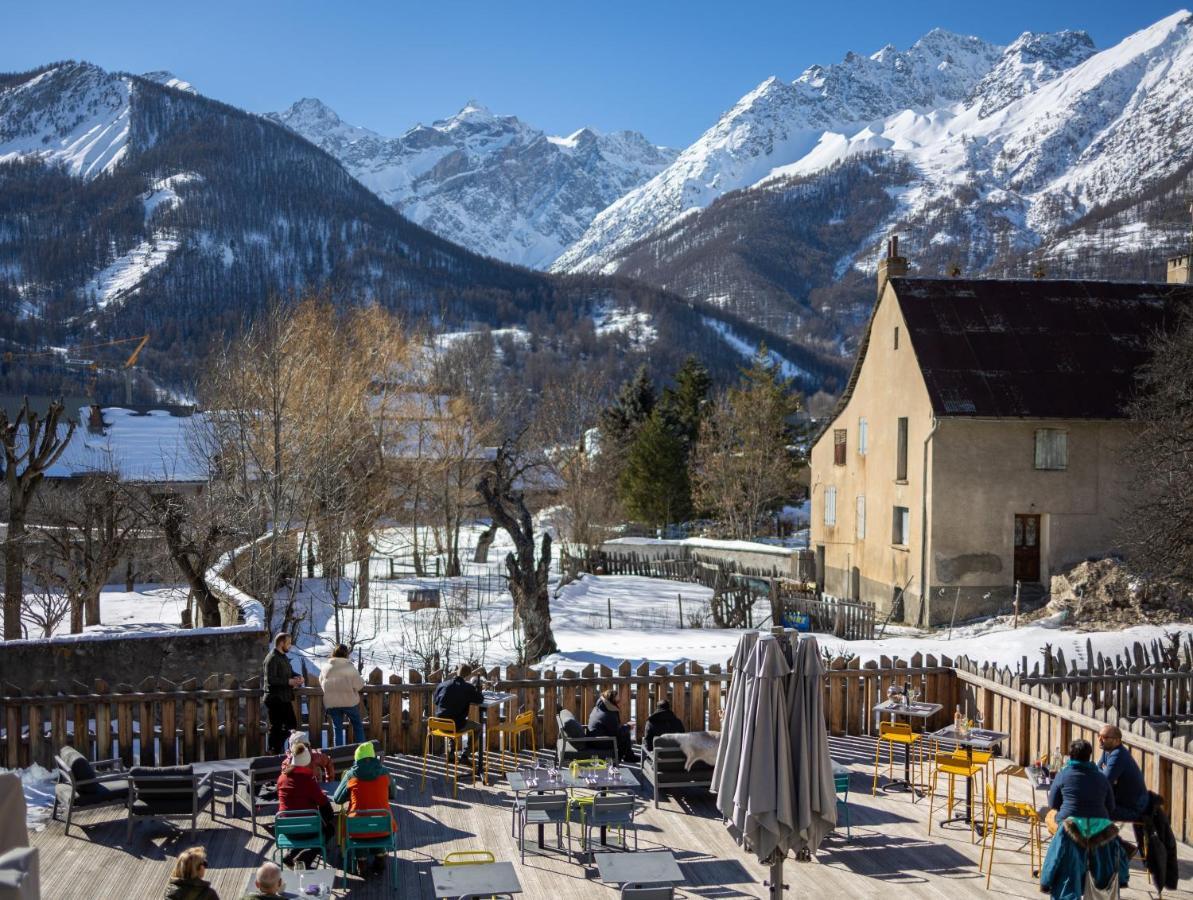 Hotel Restaurant Le Monetier エクステリア 写真