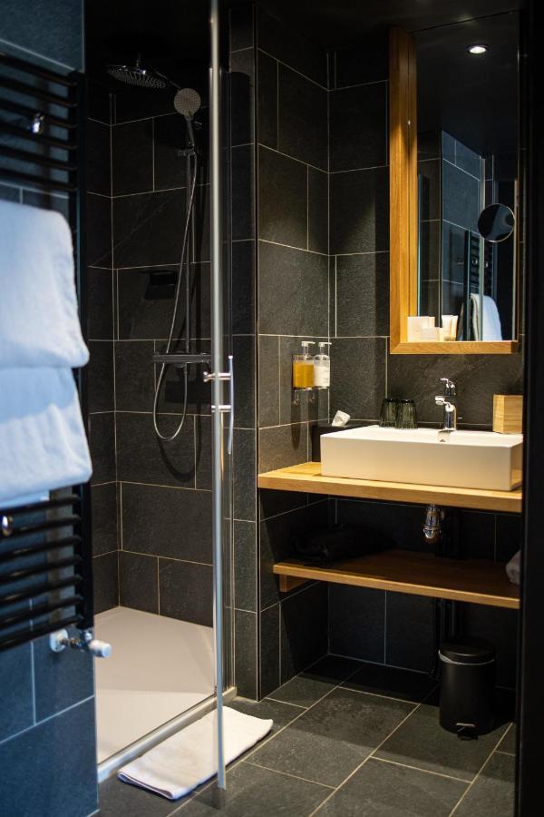 Hotel Restaurant Le Monetier エクステリア 写真