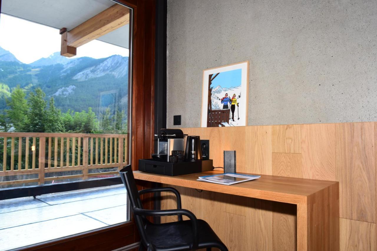 Hotel Restaurant Le Monetier エクステリア 写真