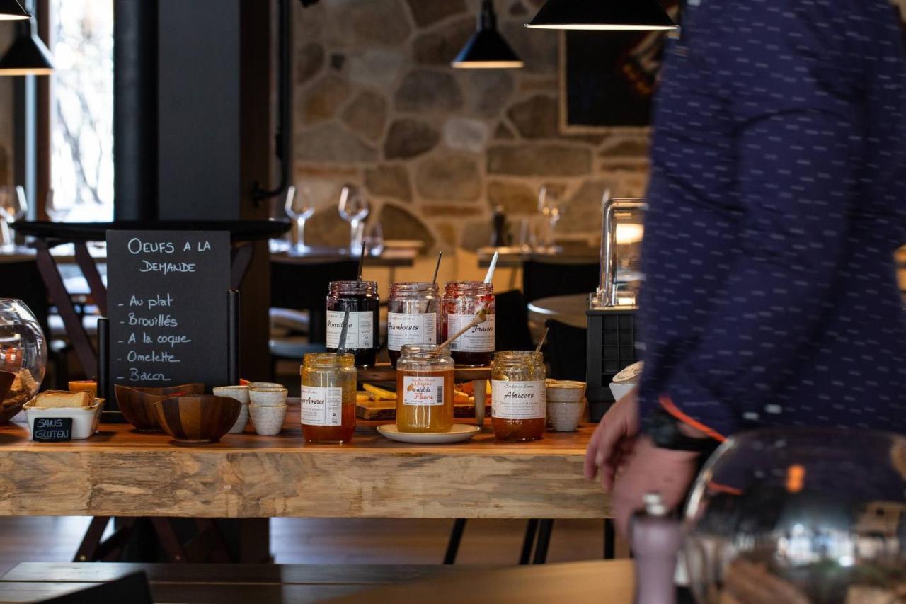 Hotel Restaurant Le Monetier エクステリア 写真