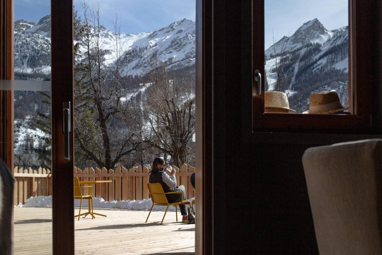 Hotel Restaurant Le Monetier エクステリア 写真